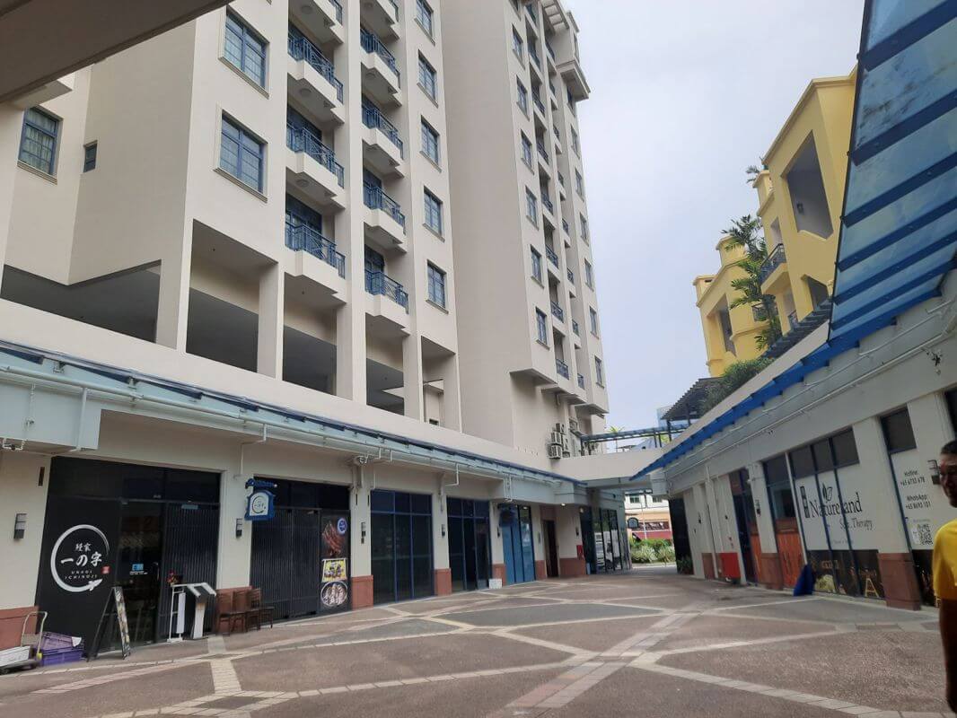 Beautiful renovated Japanese restaurant sushi bar for urgent take over