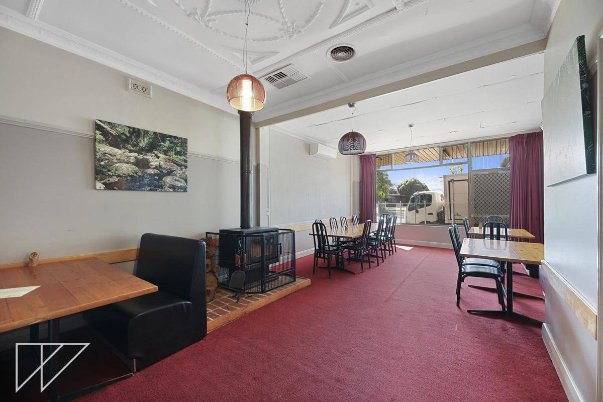 Restaurant and Catering business - includes the freehold. Vendor Finance