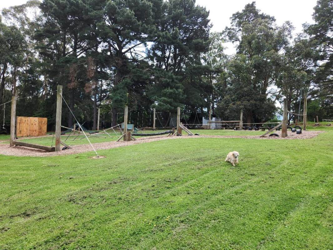 SCHOOL CAMP, GROUP ACCOMMODATION, RETREAT