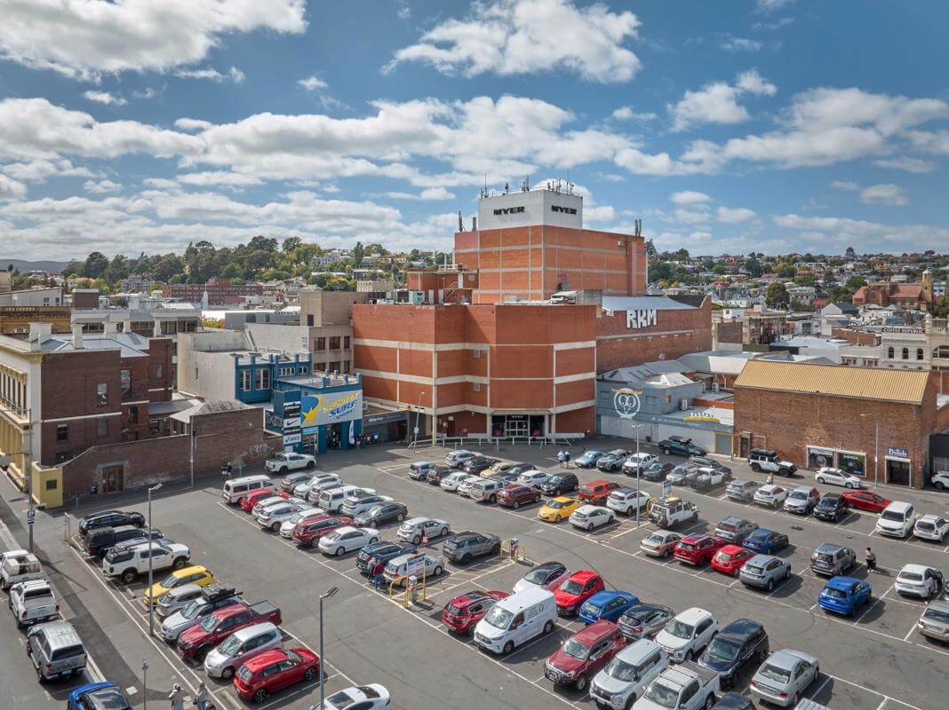 Est Circa 45 yrs Iconic Retail Business Weekly Sales $16K+ Profitable Easy To Operate