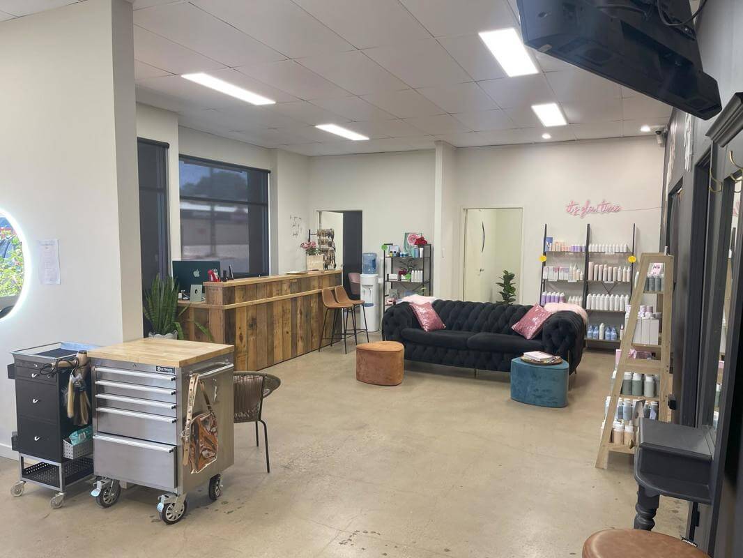 Classy Hair & Beauty Salon in Alice Springs - An Unmissable Opportunity