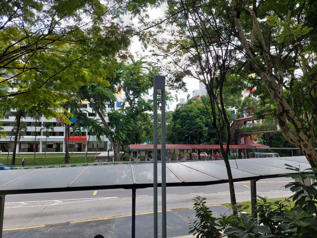 Dual Entrace Cafe For Takeover