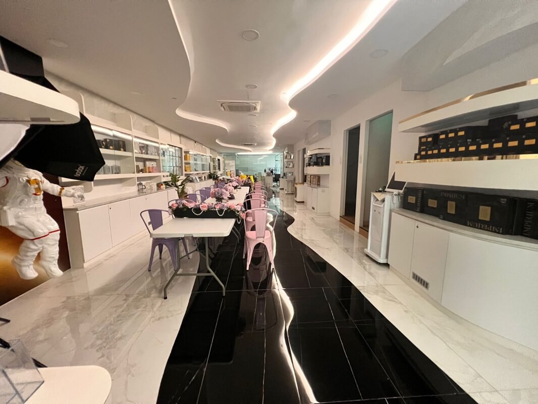 新加坡核心高端会所整体转让