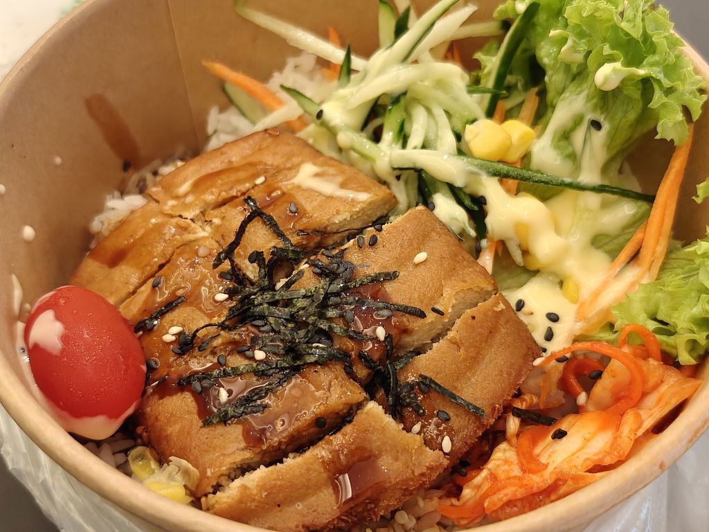 Vegetarian Takeaway Food Shop In Central CBD For Takeover