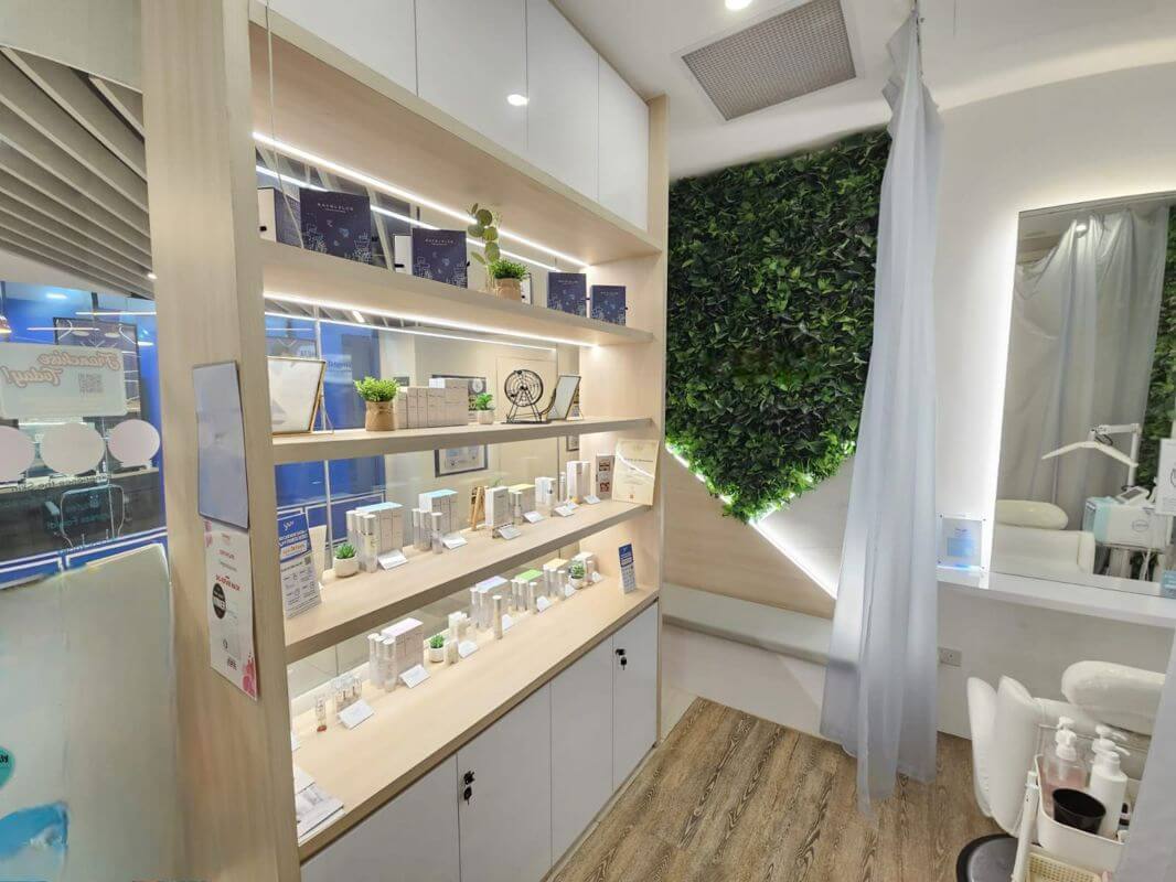 Beauty / Facial / Slimming Salon For Takeover