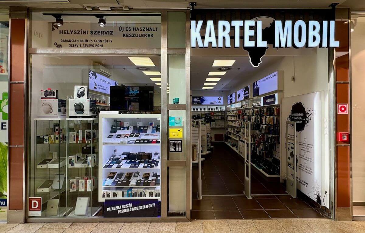 Eladó Bejáratott Mobilkereskedés – Győr Árkád (Kiemelt Lokáció!)