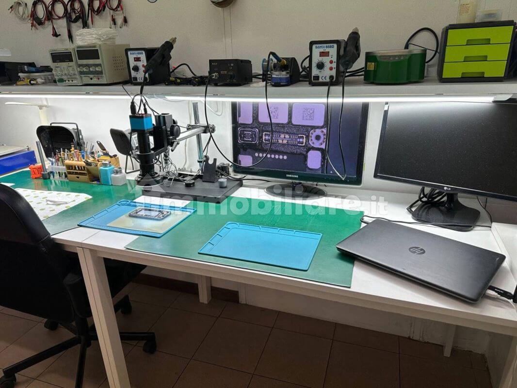 Mobile Phone & Telecom Shop For Sale