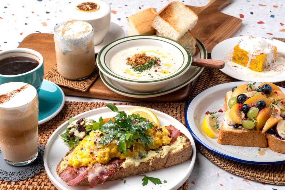 Well-Appointed Cafe - Prime Bayside Location