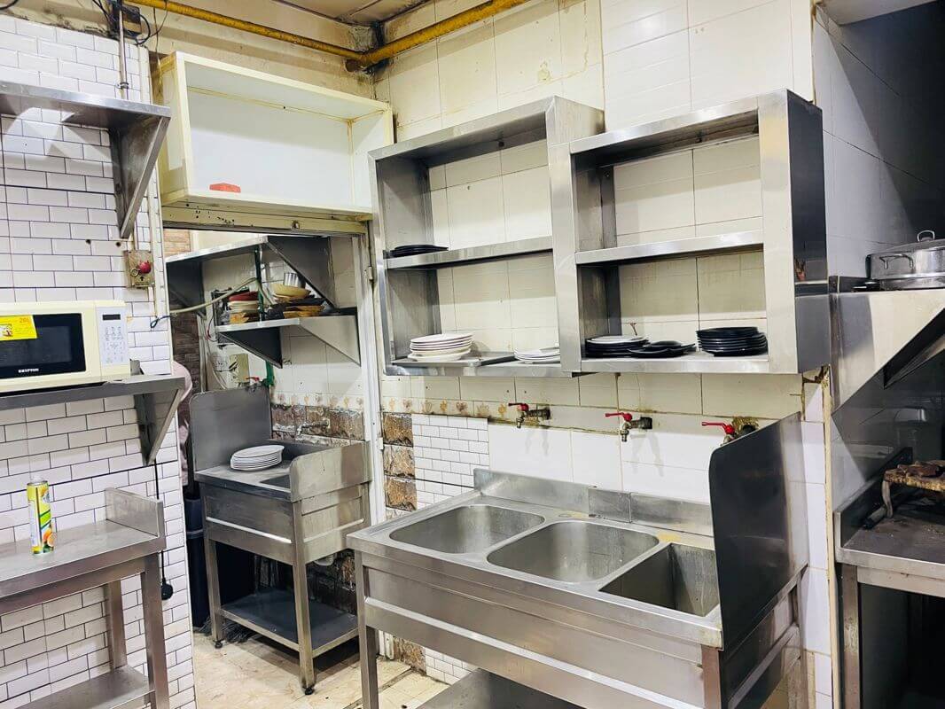 High Profit Restaurant Business For Sale In Prime Location