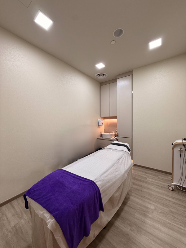 Prime City Location | Huge Frontage | Newly Renovated | 8 Treatment Rooms