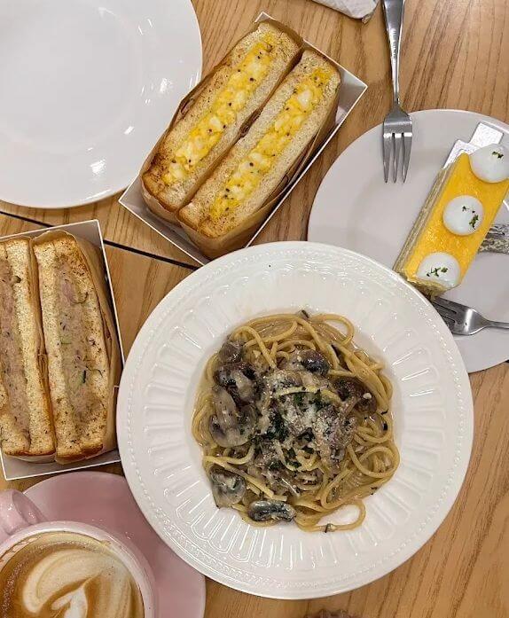 (Direct Owner) Prime Location Cafe Unit Under Office Block With Wide Facade, Right Next To Lobby