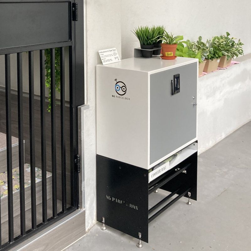 Systems supporting Retail business (OMNI-Channel) with integrated SMART delivery facilities