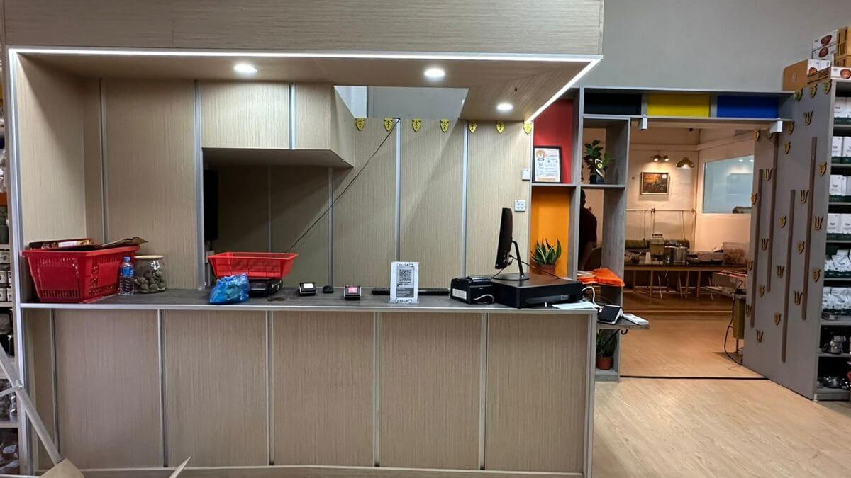 Organic Restaurant For Sale In Good Location