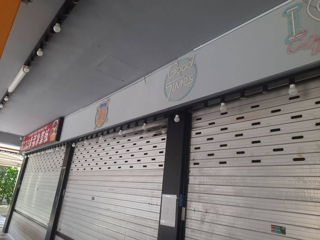 HDB Coffee Shop For Rent With 10 Stalls