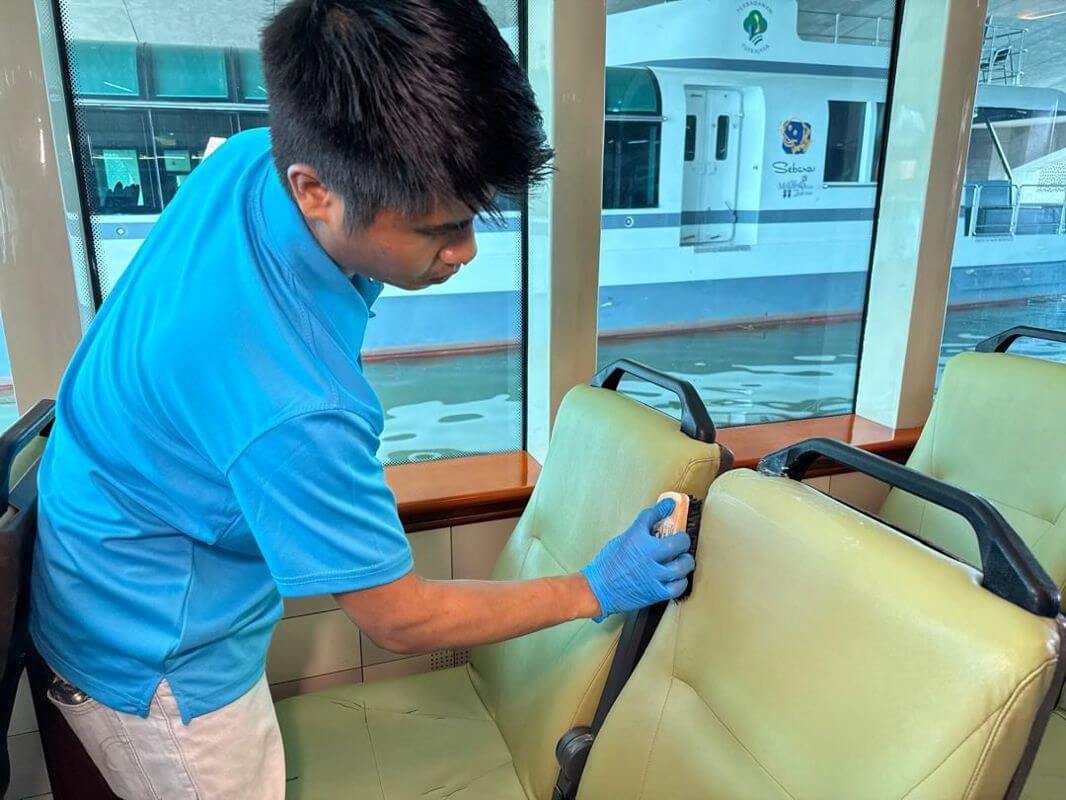 Business With Unique Ready to Sell Product -Premium Leather Cleaning Kit (Include 490pcs inventory) 