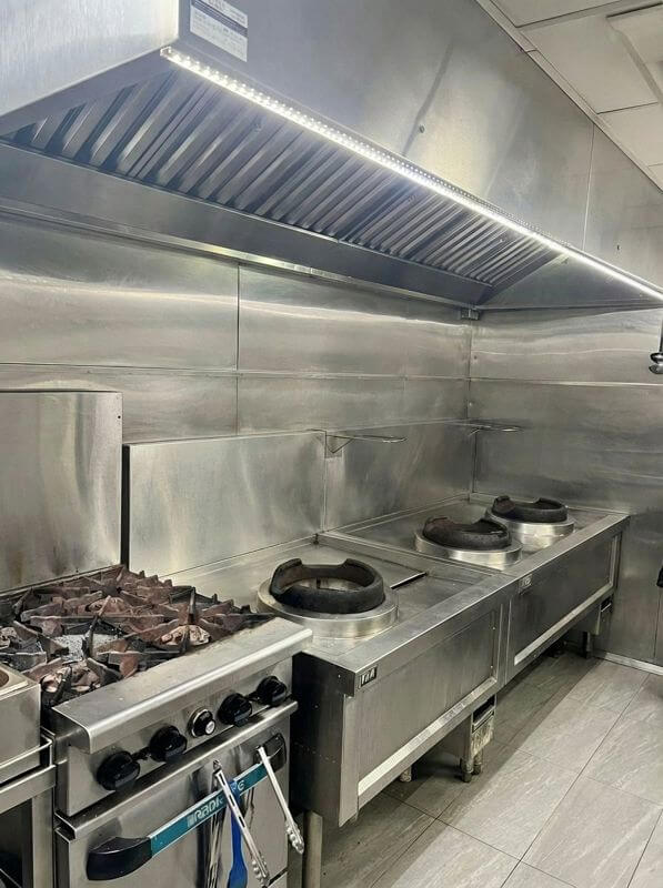 Cafe/Restaurant In Little India For Take Over