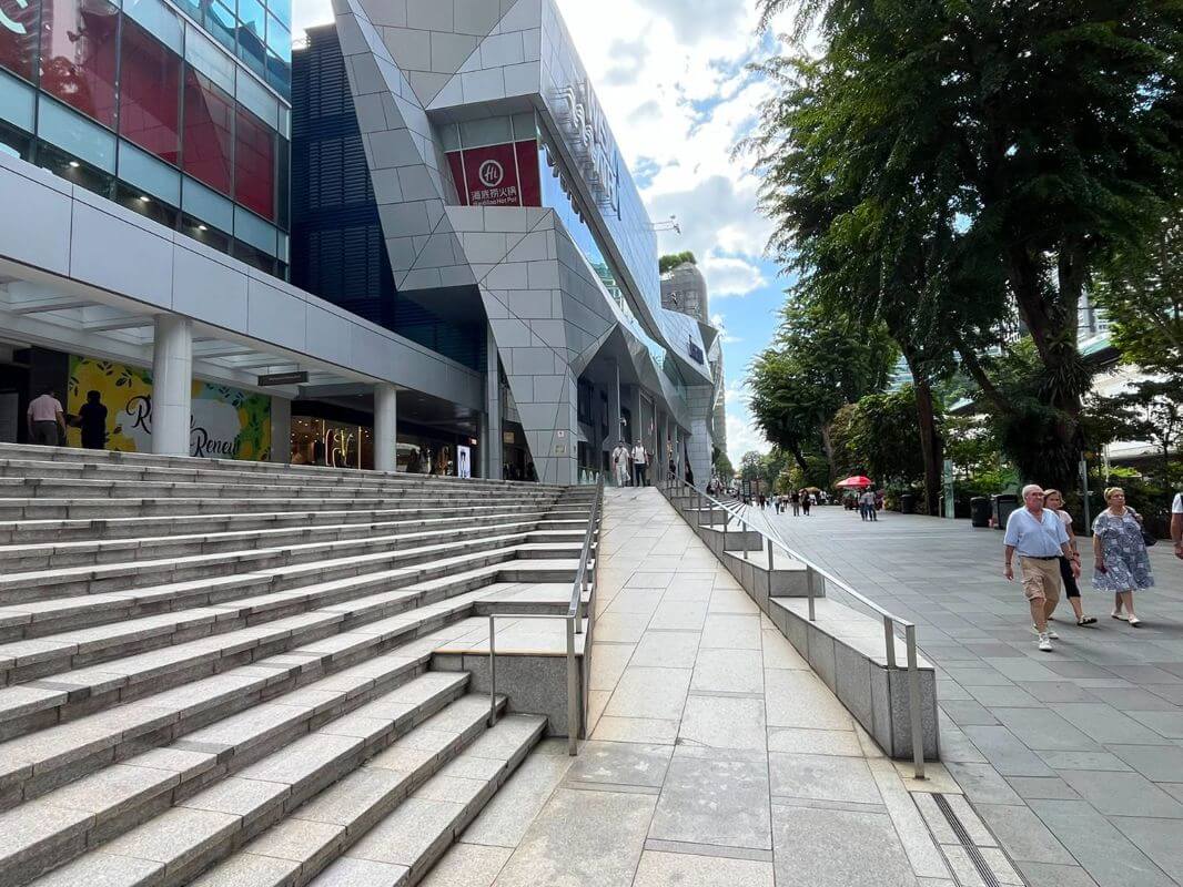 [Rare Orchard Road Facing Unit For Rental]