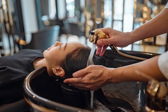 Long-Established Hair Salon – Sunshine | Owner Retiring