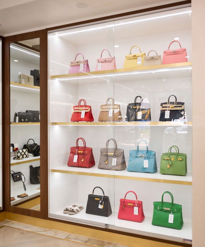 Luxury Designer Resale Boutique – Prime Sydney Eastern Suburbs Location | $2M+ Turnover | Investor O