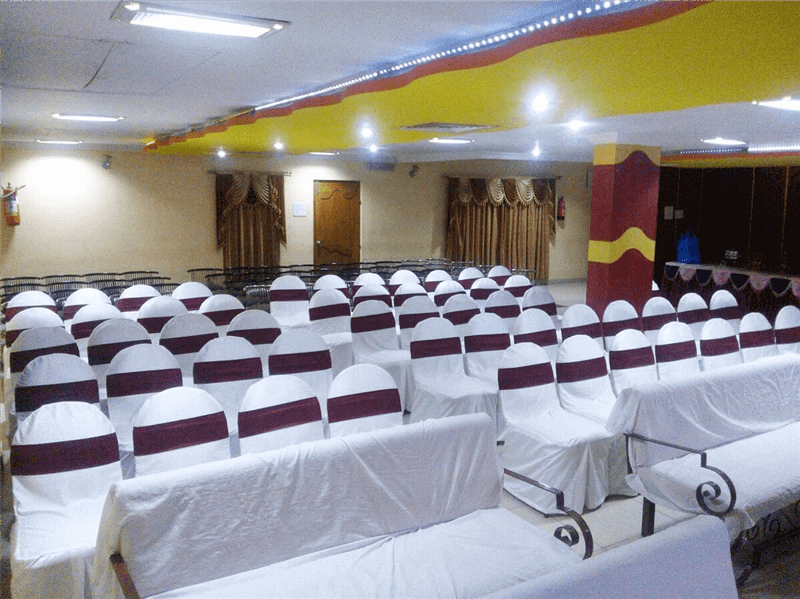 (Expired)Successful Multi-Cuisine Family Restaurant & Banquet Hall For Sale