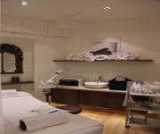 Well Established Beauty Hair & Salon For Take Over. Price Negotiable image 4