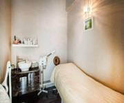 Customer Based Beauty And Nails Salon For Takeover image 3
