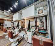 BarberShop For Sale (Orchard Area) image 2