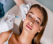 Profitable Medical Aesthetics Chain For Sale ! 超盈利医美链锁生意出售 ！