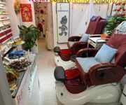 First Floor Shopping Mall Unit In High Footfall Orchard Road image 2