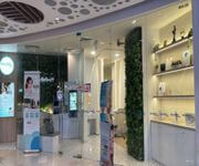 Express Skin And Beauty Salon For Takeover In Busy Shopping Mall image 2